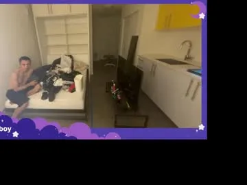 roxy_blue_eyed_ – webcam model profile photo Image 3