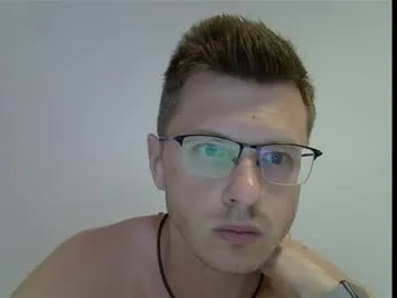 emilyxhott – webcam model profile photo Image 10