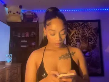 CaseyCumFace – webcam model profile photo Image 10