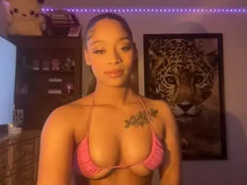 CaseyCumFace – webcam model profile photo Image 11