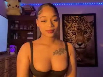 CaseyCumFace – webcam model profile photo Image 6