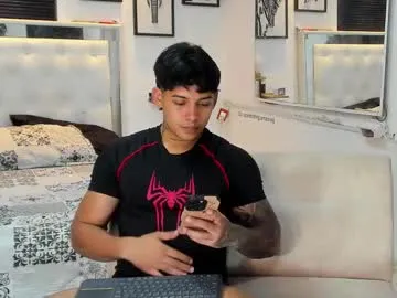 RuslanaXX – webcam model profile photo Image 12