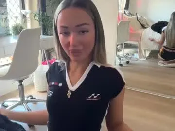 luvlivvyy Image 15