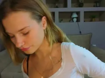 Suhu_love – webcam model profile photo Image 19