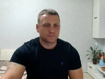 petrouchkaaa_ – webcam model profile photo Image 16