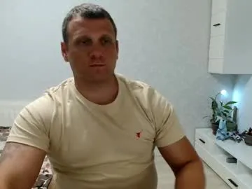petrouchkaaa_ – webcam model profile photo Image 5