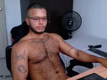 FayeFlame – webcam model profile photo Image 9