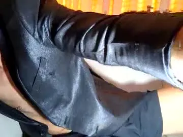 PumaShyXD – webcam model profile photo Image 10