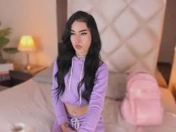 husa_Malikaa – webcam model profile photo Image 2