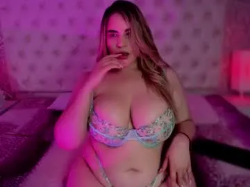 FaaBinaa – webcam model profile photo Image 10