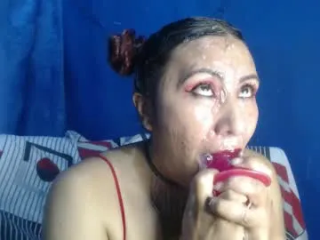 helenamoeller – webcam model profile photo Image 5