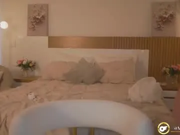 ElenaMariee – webcam model profile photo Image 14