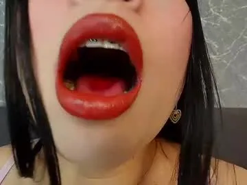 mia_roux13 Image 2