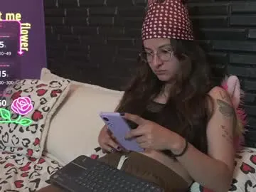 Sexy-Milla – webcam model profile photo Image 4