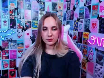 Foxy_Bite – webcam model profile photo Image 17