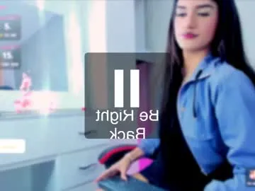 Lovely_Avanti – webcam model profile photo Image 4