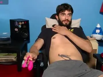 thanusi_2 – webcam model profile photo Image 13