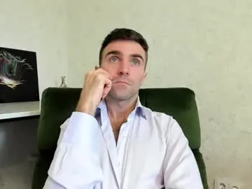 GG-BONG1 – webcam model profile photo Image 14