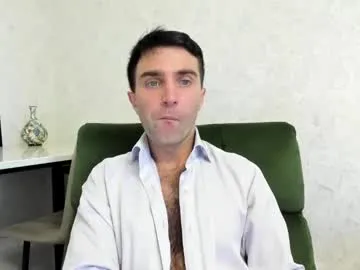 GG-BONG1 – webcam model profile photo Image 5