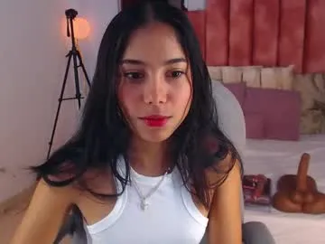 TastyTiffy – webcam model profile photo Image 17