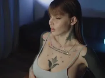 mileeena Image 3