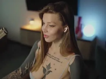 mileeena Image 4