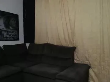 allyson22andy – webcam model profile photo Image 17