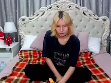 miyabi_room – webcam model profile photo Image 16