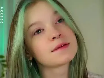 mineliaaa Image 16