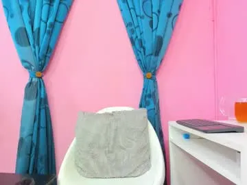 miss_flora – webcam model profile photo