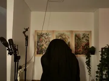 Ariana__ – webcam model profile photo Image 5