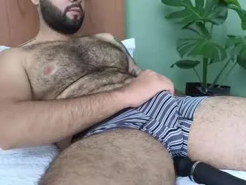 Laura-Khalifa – webcam model profile photo Image 3