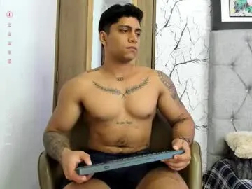 SpicykhalifaX – webcam model profile photo Image 6