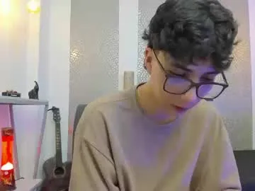 Mia_spicyy – webcam model profile photo Image 16