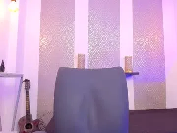 Mia_spicyy – webcam model profile photo Image 17