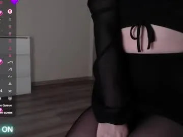 isisxoxx – webcam model profile photo Image 5