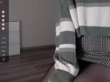 isisxoxx – webcam model profile photo Image 8