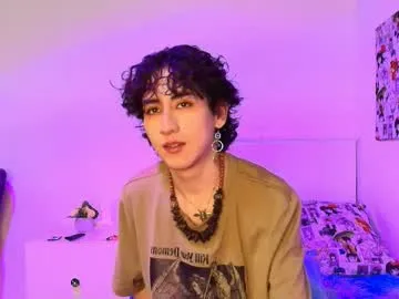 LukeLouHarvey – webcam model profile photo Image 6