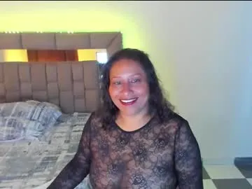 Bondgirl_013 – webcam model profile photo Image 12