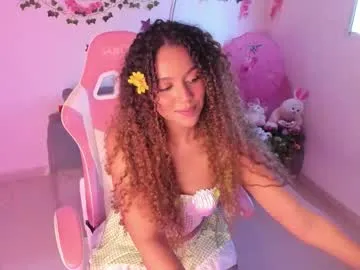 Rose_berry – webcam model profile photo Image 11