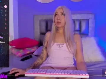 AngelBlushXXX – webcam model profile photo Image 13