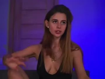 newMichelle – webcam model profile photo Image 10