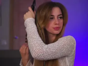 newMichelle – webcam model profile photo Image 15