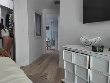 HINATA_hyu – webcam model profile photo Image 19