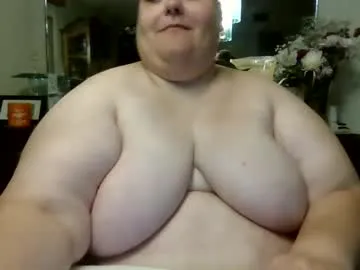 bitchyfarrah_moores – webcam model profile photo Image 4