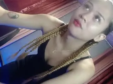 Milkyy_wway – webcam model profile photo Image 10