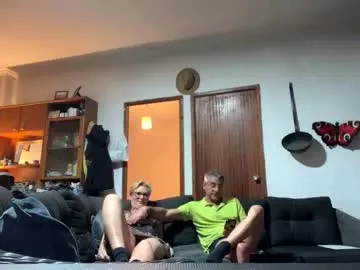 XLisaxx – webcam model profile photo Image 2