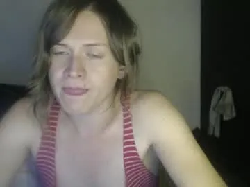 Almmaxxxx – webcam model profile photo Image 19