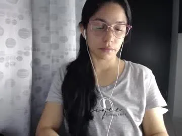 bella__honey – webcam model profile photo Image 13