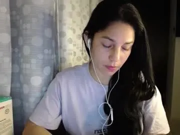 bella__honey – webcam model profile photo Image 4